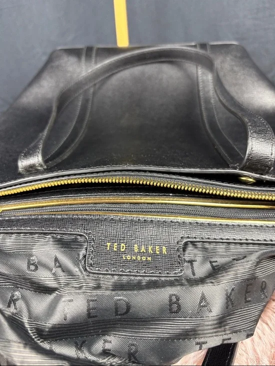 Ted Baker Katness Saffiano Leather Tote NWOT COA PROVIDED - Picture 7 of 9